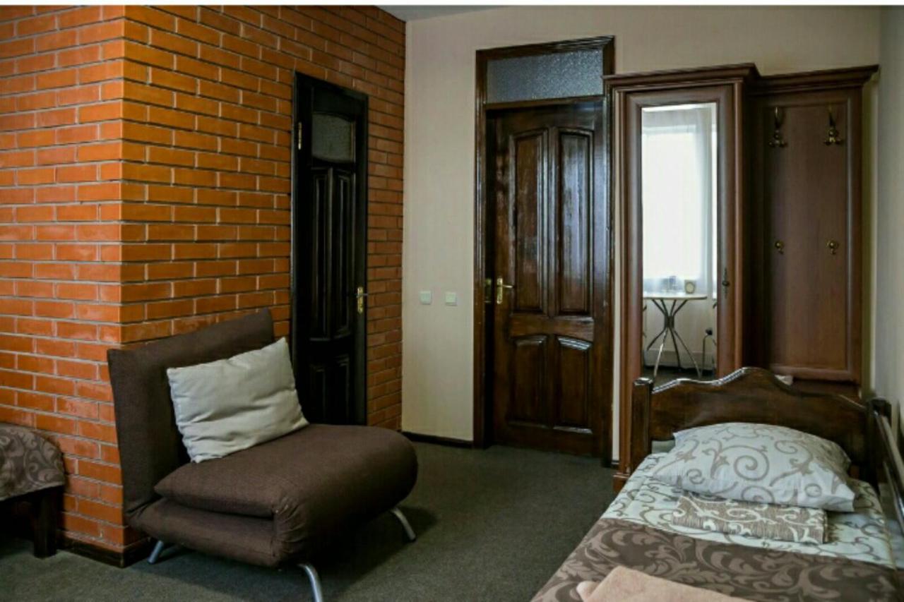 Hotel-Restaurant Complex S Legkim Parom Browary Exterior foto